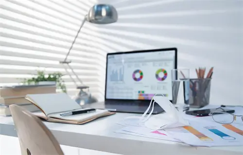 粉色生活英语怎么写